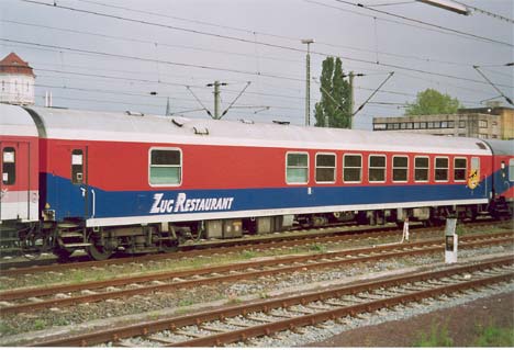 Dining car type &quot;Bautzen&quot; owned by &quot;Bahn Touristi<br /><a href='images/pictures/Sachsenmodelle/74713.jpg' target='_blank'>Full size image</a>